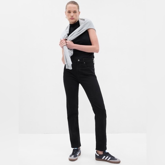 NWT! GAP True Black High Rise ‘90s Straight Jeans - Multiple Sizes 💙 - Picture 1 of 7